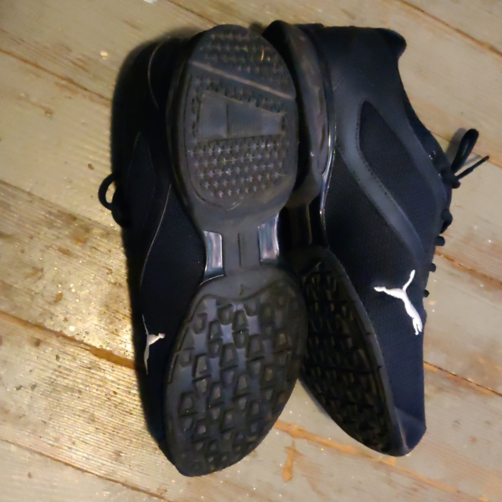 Sneakers - Picture 3 of 3